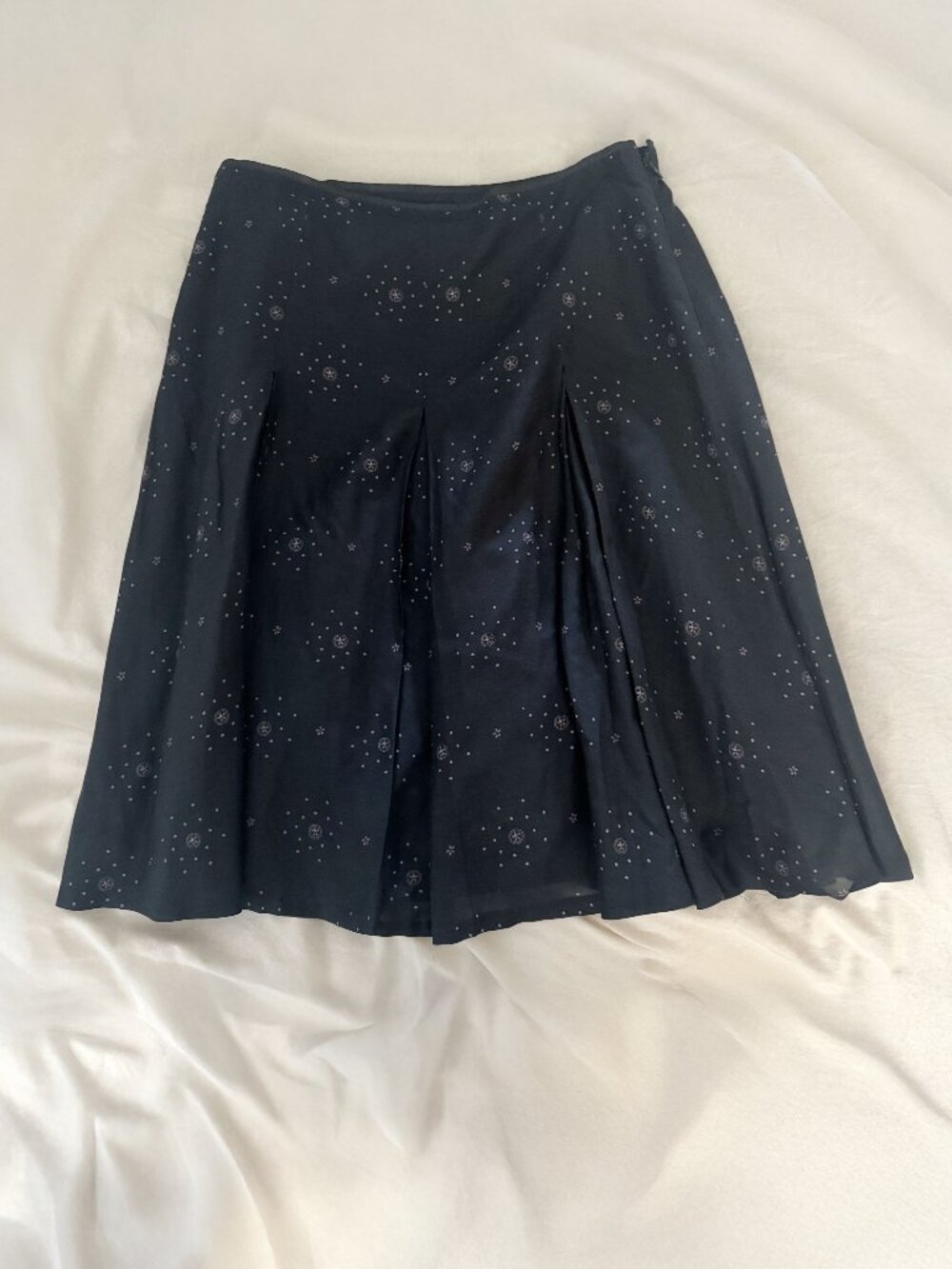 Banana Republic Silk Cotton Floral dot skirt -  Size 2